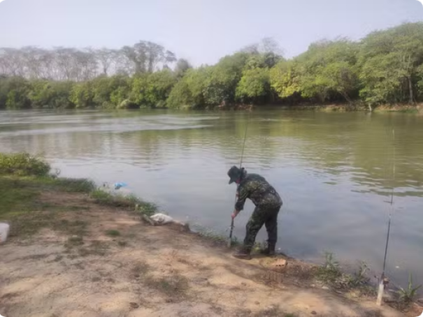 Polícia Ambiental flagra homem pescando em local proibido no Rio Aguapeí, em Salmourão