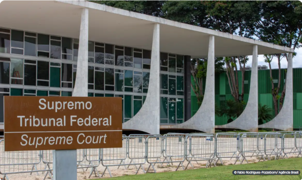 Abin Paralela: Moraes retira sigilo de áudio de conversa de Bolsonaro