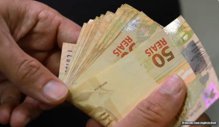 HÃ¡ 30 anos, Plano Real derrubava hiperinflaÃ§Ã£o e estabilizava economia