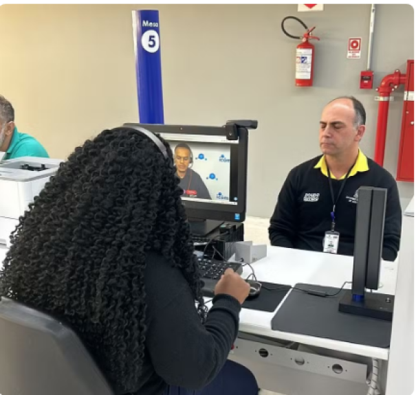 Postos do Poupatempo no Oeste Paulista passam a oferecer atendimento para surdos pela Central de Interpretação de Libras