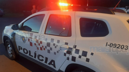 PolÃ­cia Militar prende homem em flagrante por violÃªncia domÃ©stica em TupÃ£