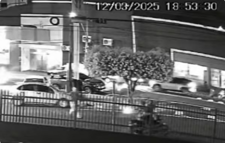 Policial Ã  paisana atira e mata suspeito durante tentativa de roubo em MarÃ­lia