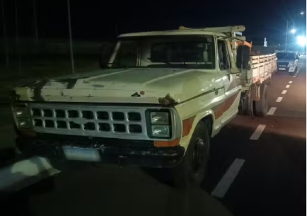 Caminhoneiro é preso por dirigir embriagado e não prestar apoio após atropelar motociclista, em Presidente Prudente