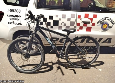 Menor derruba ciclista e rouba bicicleta avaliada em R$ 2,5 mil em TupÃ£ (SP)