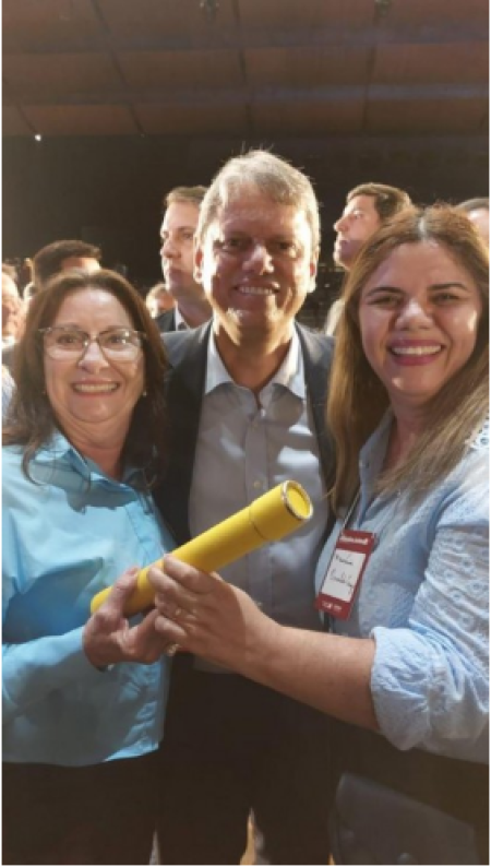 Osvaldo Cruz recebe prÃªmio ExcelÃªncia Educacional do Estado de SÃ£o Paulo