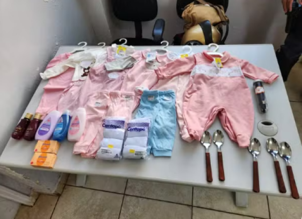 Homem diz que espírito usou seu corpo para cometer furtos em estabelecimentos e é preso em Presidente Prudente