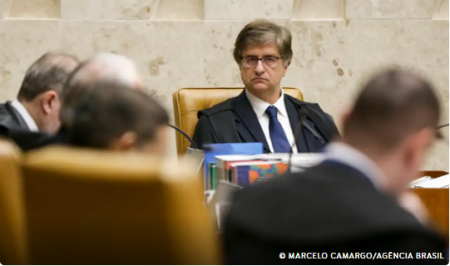 PGR Ã© contra pedido de Bolsonaro para apresentar defesa em 83 dias
