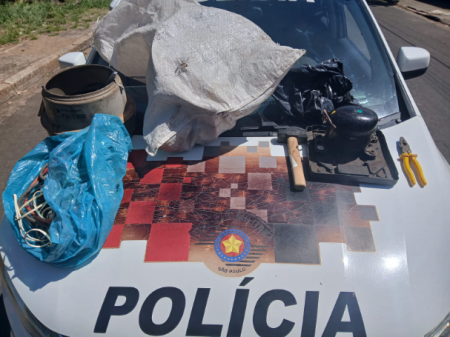 Rapaz de 22 anos foi preso pela PolÃ­cia Militar apÃ³s praticar furto, em Osvaldo Cruz