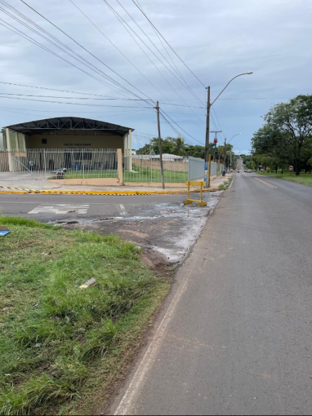 Prefeitura de OC inicia intervenÃ§Ã£o no trÃ¢nsito para construÃ§Ã£o de sarjetÃ£o no cruzamento da Rua Maria do Nascimento Alvarenga com Vicinal Luiz 