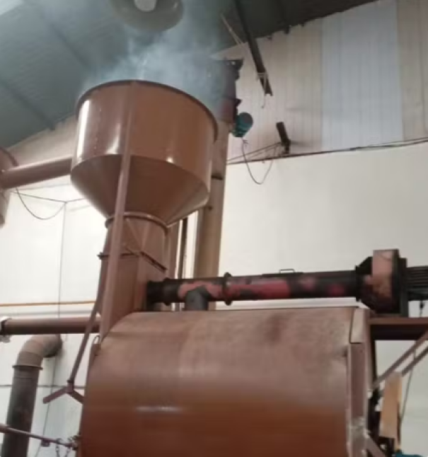 Indústria de beneficiamento de amendoim sofre princípio de incêndio em Indiana