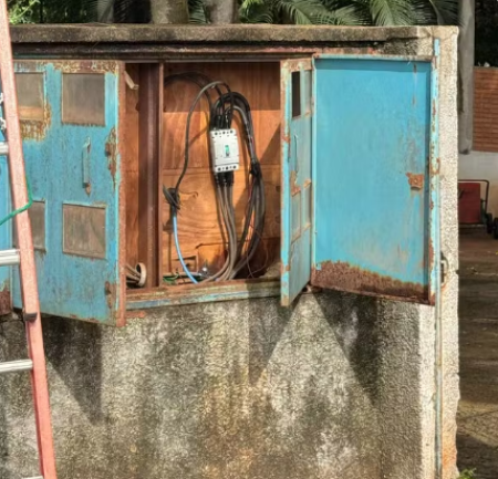 Furto de fiaÃ§Ã£o deixa 450 alunos sem aulas na Escola Municipal Professora Rosy Odette Roriz BrandÃ£o, em Presidente Prudente