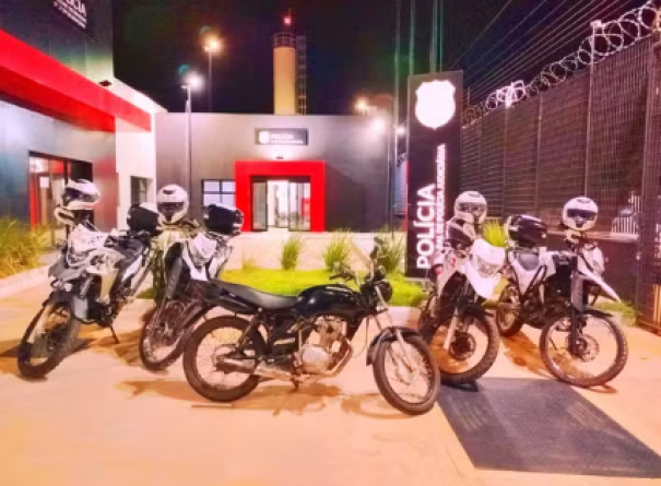 Jovem é preso ao dirigir uma motocicleta com sinais de adulteração, em Dracena