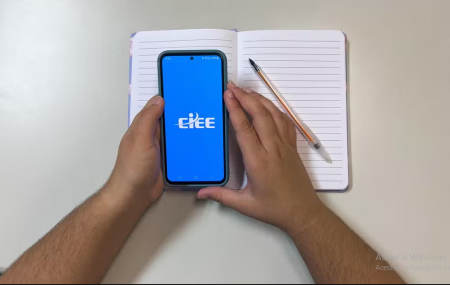 UniversitÃ¡rios e estudantes do ensino mÃ©dio podem concorrer a vagas de estÃ¡gio no Oeste Paulista