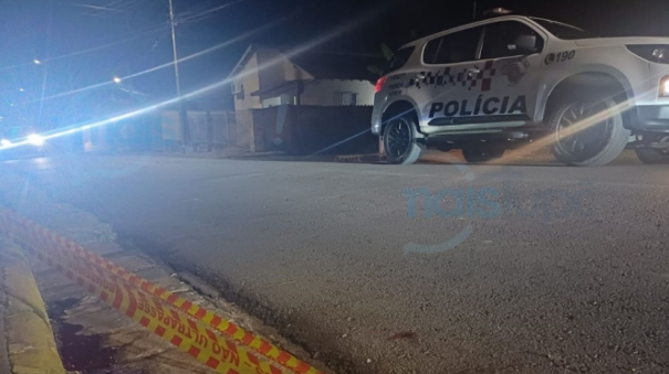 Dois homens são presos em flagrante, pela PM, após tentativa de homicídio no centro de Tupã