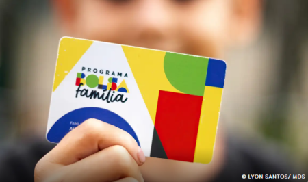 Caixa paga Bolsa FamÃ­lia a beneficiÃ¡rios com NIS de final 4