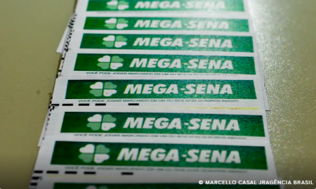 Mega-Sena acumula e prÃªmio principal vai para R$ 8 milhÃµes