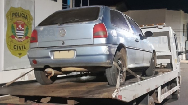 Homem é preso por receptação após ser flagrado com carro furtado em Quintana