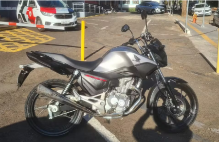 Com uso de chave de micha, jovem Ã© preso em flagrante apÃ³s furtar motocicleta no Centro, em Presidente Prudente