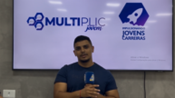 Multiplic jovem faz mudanças no projeto “Impulsionando Jovens Carreiras”