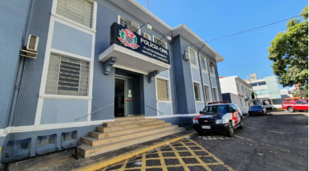 Ao ser ameaÃ§ado com canivete e mordido no ombro, jovem Ã© vÃ­tima de roubo na Rua Rui Barbosa, em Presidente Prudente