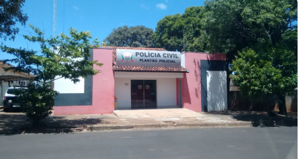 Esposa é agredida com golpes de faca e copo de vidro em Pacaembu; marido é preso em flagrante por violência doméstica