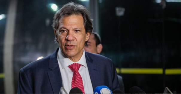 Medidas de enfrentamento ao tarifaço serão finalizadas ainda nesta quarta, diz Haddad