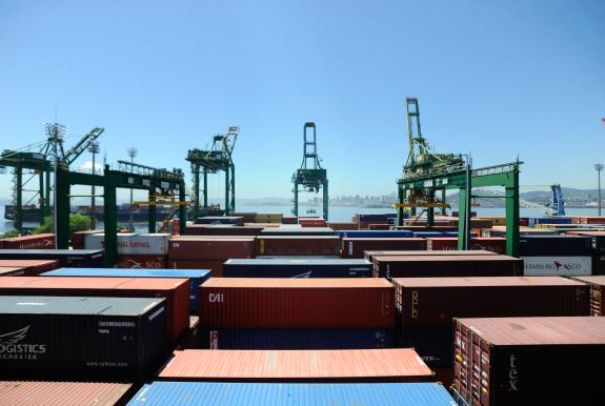 Tarifaço exclui 44,6% das exportações do Brasil para EUA, informa Mdic