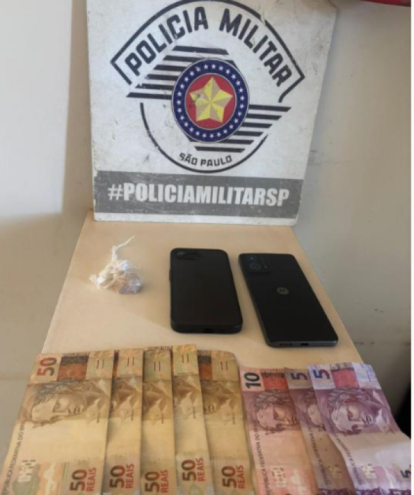 Mototaxista é preso por tráfico de drogas em Salmourão