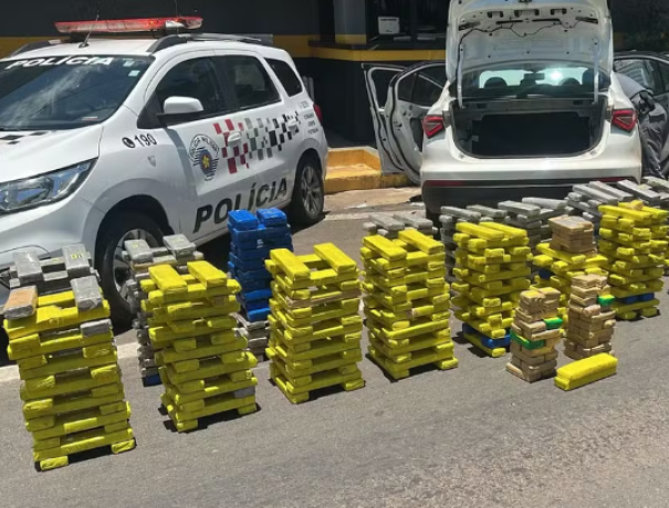 Operação integrada apreende mais de 600 kg de maconha em Regente Feijó