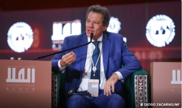 Inflação entre 4% e 5% é relativamente normal, diz Haddad
