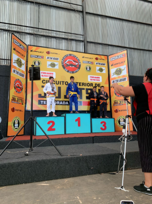 Atleta de Osvaldo Cruz é campeão do Circuito Interior de Jiu-Jitsu na sua categoria