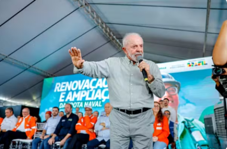 Para melhorar popularidade, Lula vai anunciar MP que libera FGTS a quem fez saque-aniversaÌrio