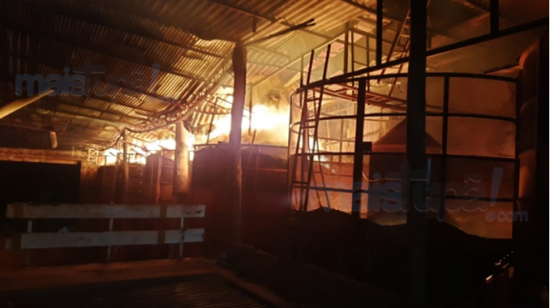 Corpo de Bombeiros de Tupã combate incêndio em silos de amendoim em Quintana