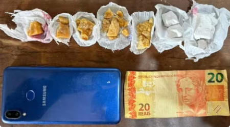 âPerdi, perdiâ, diz motorista com porÃ§Ãµes de cocaÃ­na e crack ao ser abordado pela PM em Mirante do Paranapanema