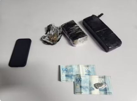 ApÃ³s avistar viatura policial e correr, homem Ã© preso em flagrante por trÃ¡fico de droga em Presidente Prudente