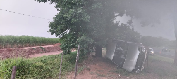 Criança de 6 anos morre após acidente na SP-294, em Junqueirópolis