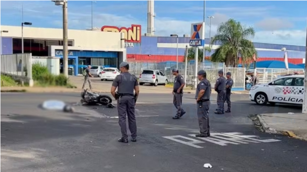 Motociclista morre após ser atingido por ônibus na zona sul de Marília