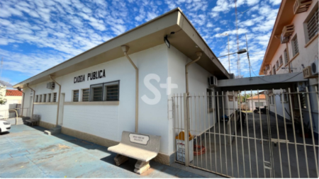 IrmÃ£os investigados por morte no Jardim Primavera se entregam Ã  PolÃ­cia Civil em Adamantina