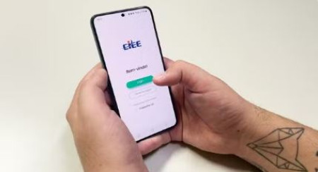 Com bolsa-auxÃ­lio de atÃ© R$ 1,2 mil, vagas de estÃ¡gio oferecem oportunidades a estudantes do Oeste Paulista