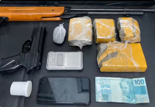Após fiscalização em residência, rapaz é preso em flagrante por tráfico de drogas em Pres. Epitácio