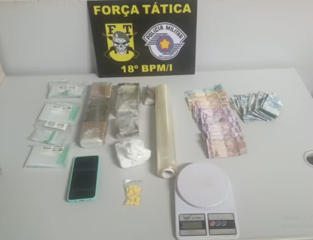 Homens sÃ£o presos por trÃ¡fico de drogas nas proximidades do EstÃ¡dio PrudentÃ£o, em Presidente Prudente