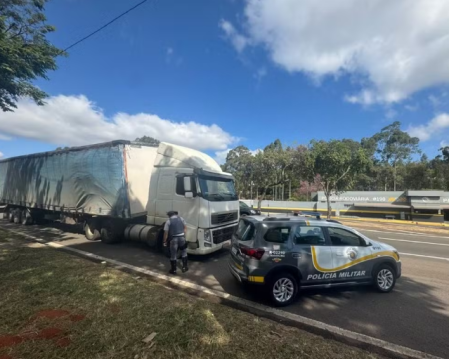 FiscalizaÃ§Ã£o intercepta em Pres. Prudente carreta com mais de 50 fugas de pedÃ¡gios em rodovias