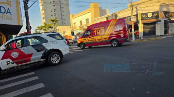 Idosa fica ferida em colisão no centro de Tupã