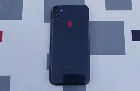 FlÃ³rida: Idoso tem o celular furtado e polÃ­cia recupera o aparelho vendido por R$ 30