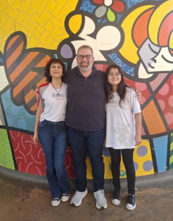 Alunas da Etec Amim Jundi são medalhistas na Olimpíada Brasileira de Astronomia e Astronáutica (OBA)