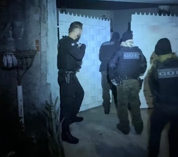 Operação cumpre mandado de busca contra grupo que desviava cargas de milho e soja em Iepê