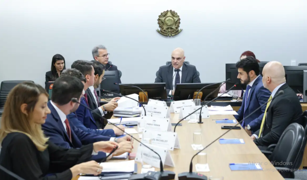 Audiência no STF termina sem acordo sobre IOF Representantes do Executivo e do Legislativo não chegaram a consenso Não houve acordo na audiência s