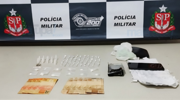 Homem é preso em flagrante por tráfico de drogas em Pompeia