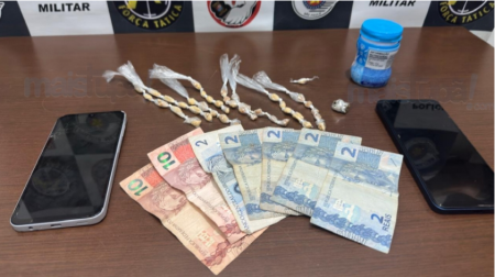 Homem Ã© preso por trÃ¡fico de drogas no bairro Jamil Dualib, em TupÃ£