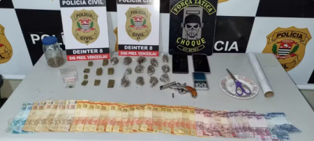 Com arma de fogo municiada e mais de 20 porÃ§Ãµes de drogas, homem Ã© preso em flagrante em Santo AnastÃ¡cio